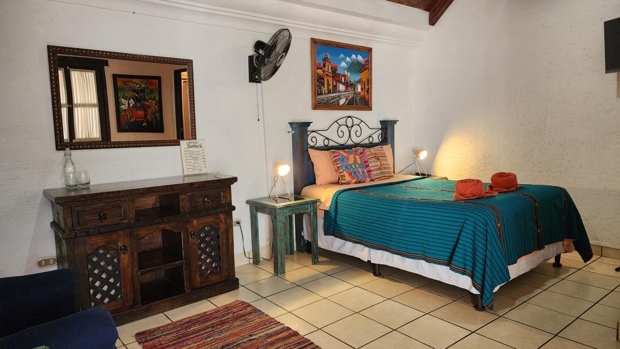 Magnolias Hotel Antigua Exterior photo